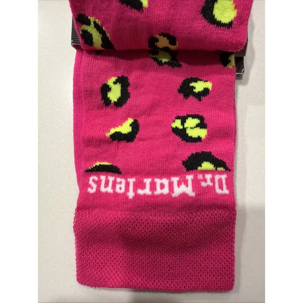 Dr Martens AD062682 Leopard Sock Clash Pink Crew Socks S/M NWT